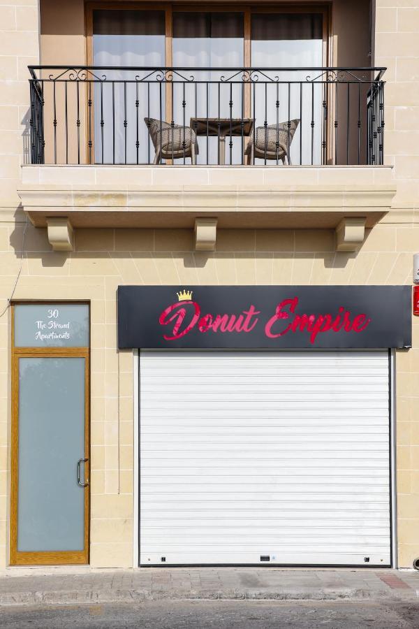 Luxurious Duplex Seafront Apt W Amazing Sea Views Birżebbuġa Екстериор снимка